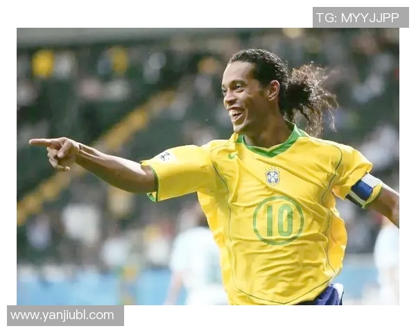 短发小罗的足球传奇之路与青春岁月的激情碰撞